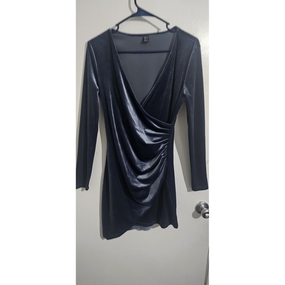 Shein Gray Velvet Wrap Dress Women M Sz 6  Holiday Party Festive Minimalist - Picture 4 of 9